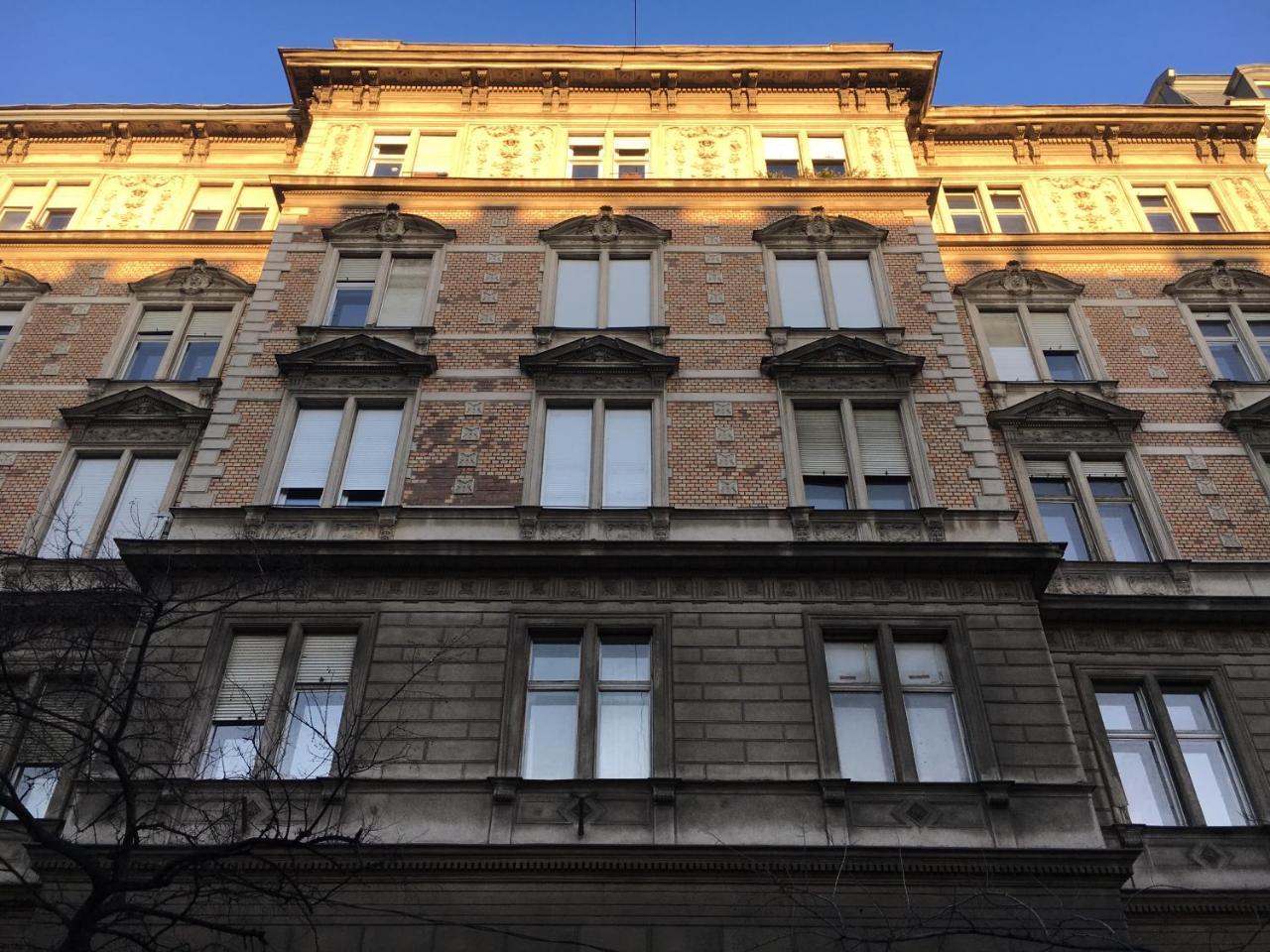 Luxus Design Elisabeth Apartment In The Center Budapest Exterior foto